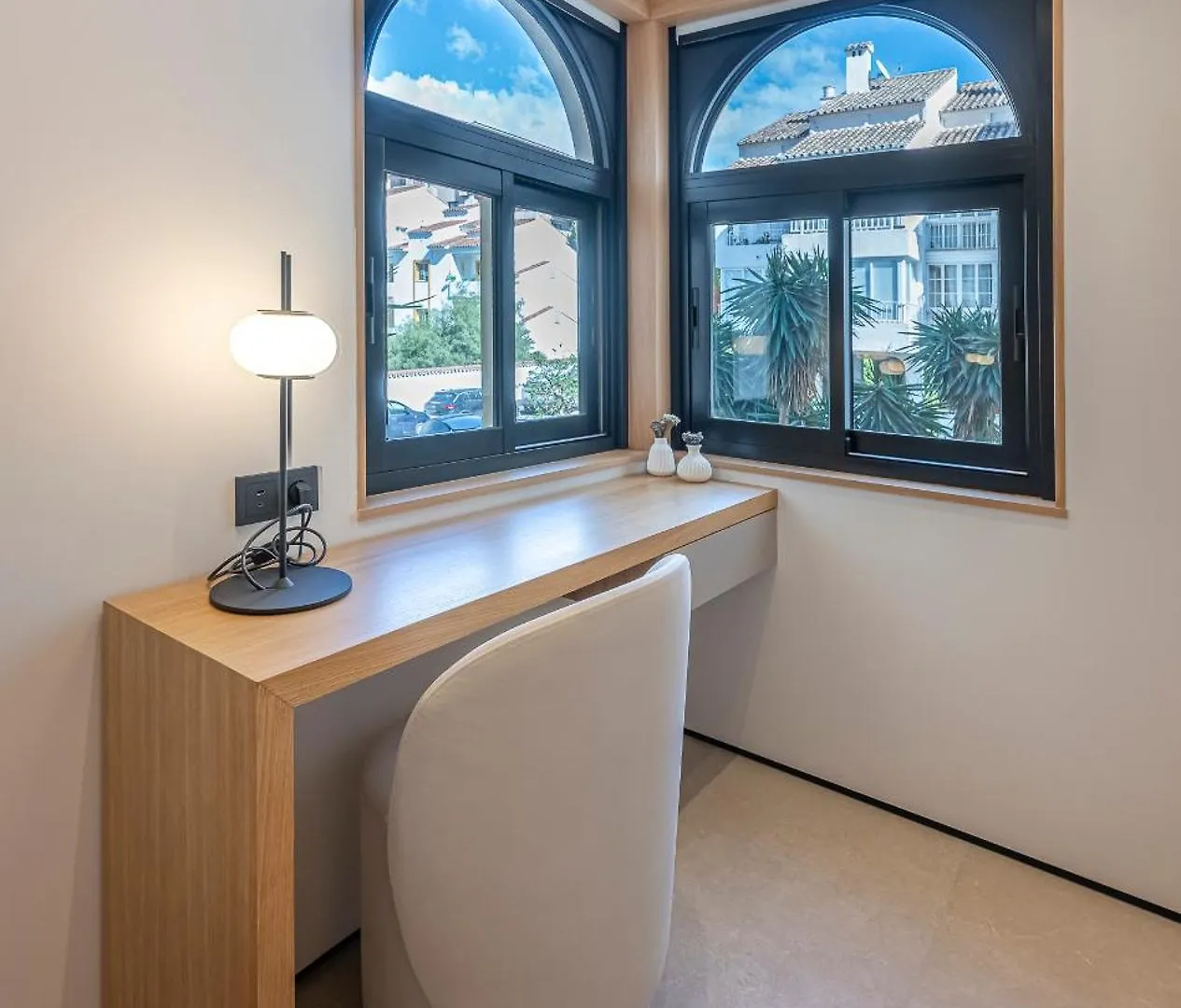 The Clover Boutique Suite Banus Marbella